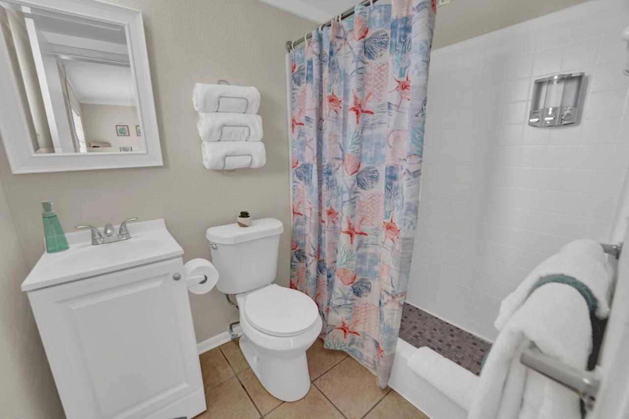 Sea Foam Suites Lower Grand Lagoon Exterior photo